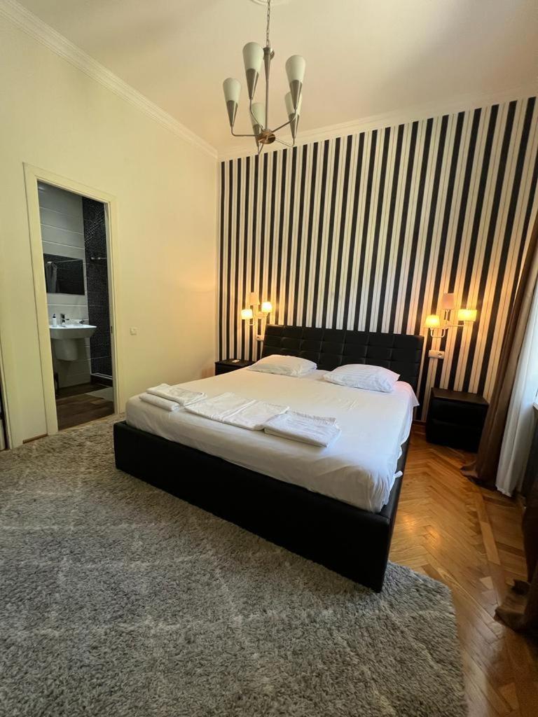 סינגאני Guest House Pirosmani 60 מראה חיצוני תמונה